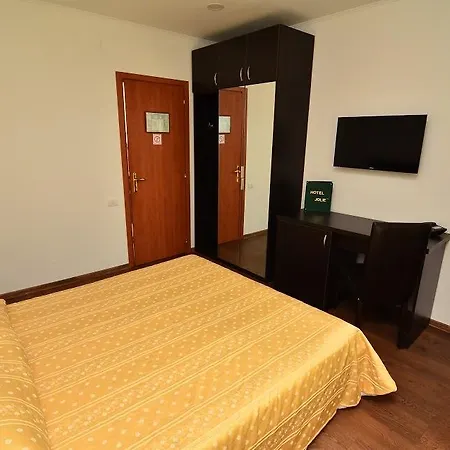 London Hotel