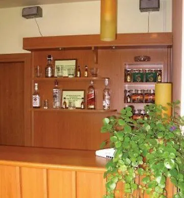 London Hotel Constança